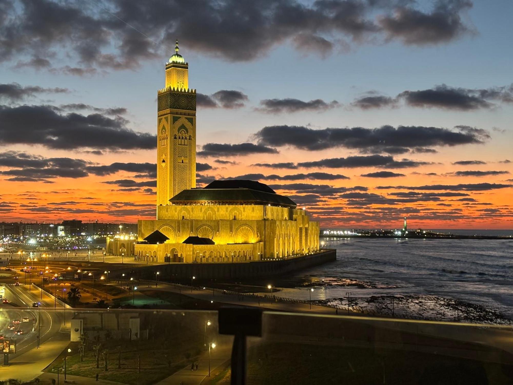 Marina Casa Del Mar - Amazing Sea & Mosque Views Apartment Casablanca Exterior photo